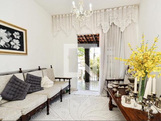 Casa aluguel em Região Geográfica Imediata de Belo Horizonte, Região Metropolitana de Belo Horizonte