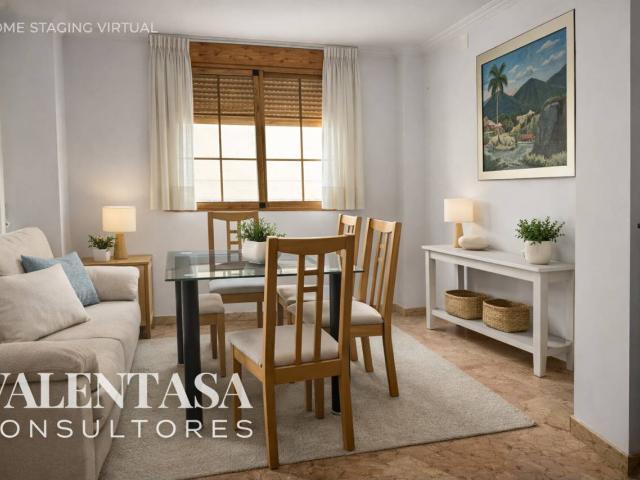 Casa en venta en La Hoya de Buñol, Valencia
