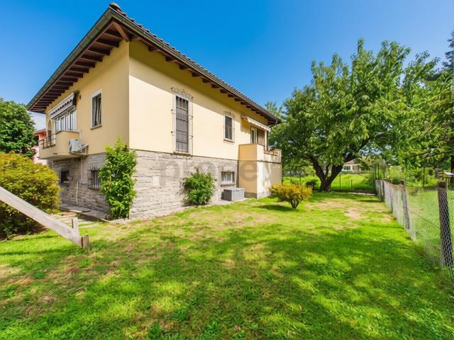Haus kaufen in Cadenazzo, Tessin