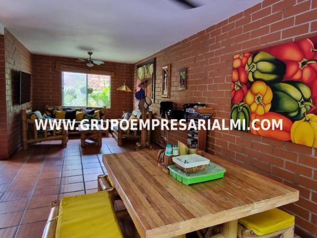 Casa en arriendo en Coloradas, Santa Fé de Antioquia