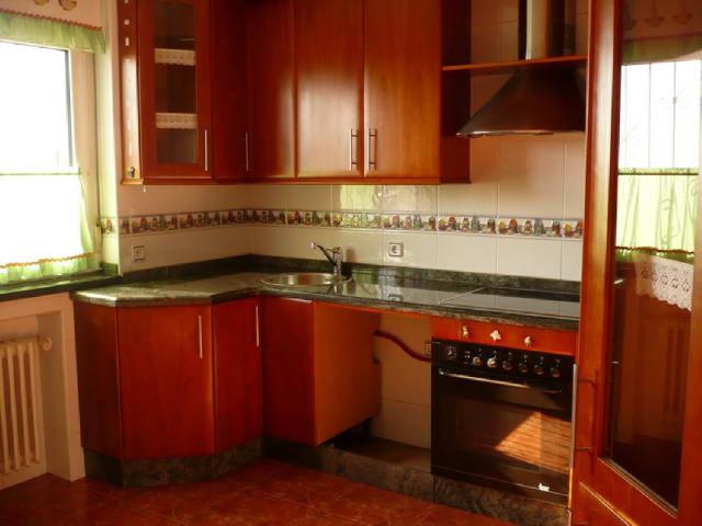 Casa en venta en Samartín del Rei Aurelio, Asturias