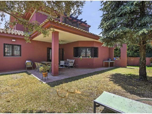 Casa en venta en Simón Verde, Mairena Del Aljarafe