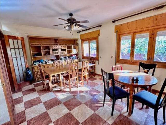 Chalet en venta en Azuqueca De Henares, Castilla-La Mancha