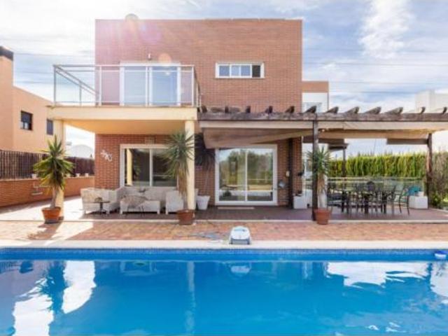 Chalet en venta en Mas Camarena, el Camp de Túria