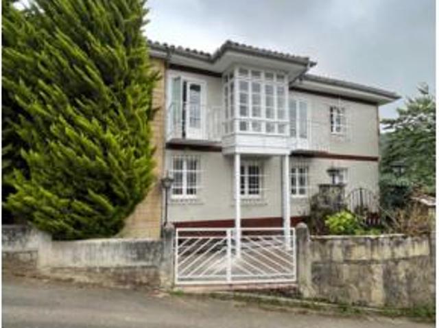 Villa en venta en Cabranes
