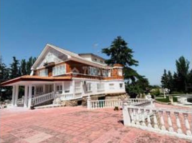Chalet en venta en Casarrubios Del Monte, Castilla-La Mancha