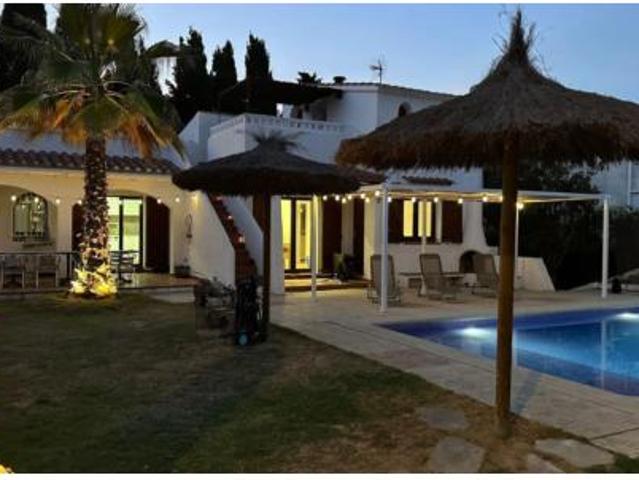 Chalet en venta en Castelló i Castelló Nou, Alt Empordà