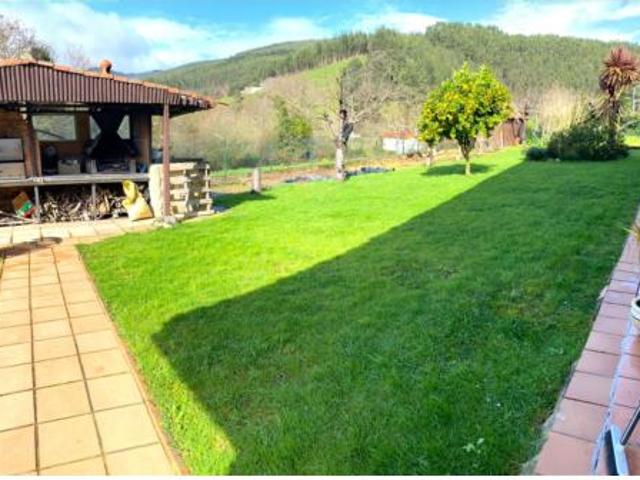 Chalet en venta en Montealegre, Castro-urdiales
