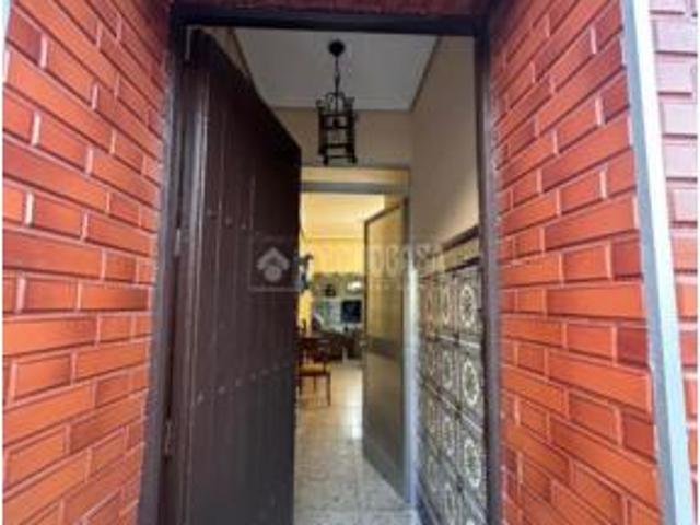 Chalet en venta en Casas Baratas, Dos Hermanas