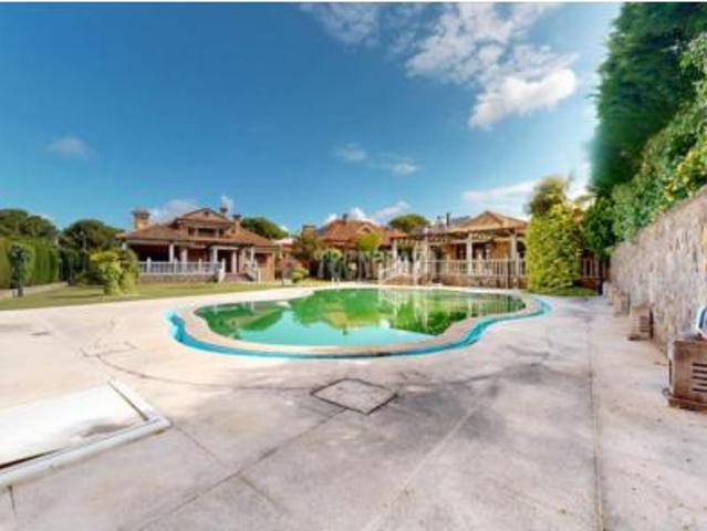 Chalet en venta en El Coto, El Casar