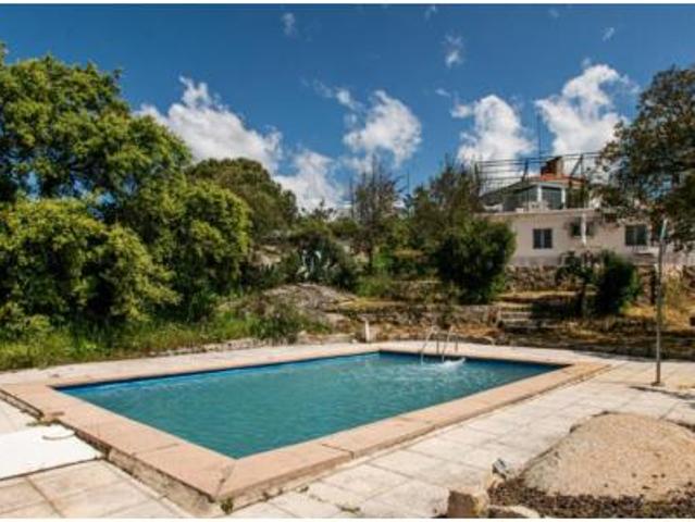 Chalet en venta en Fresnedillas De La Oliva, Madrid