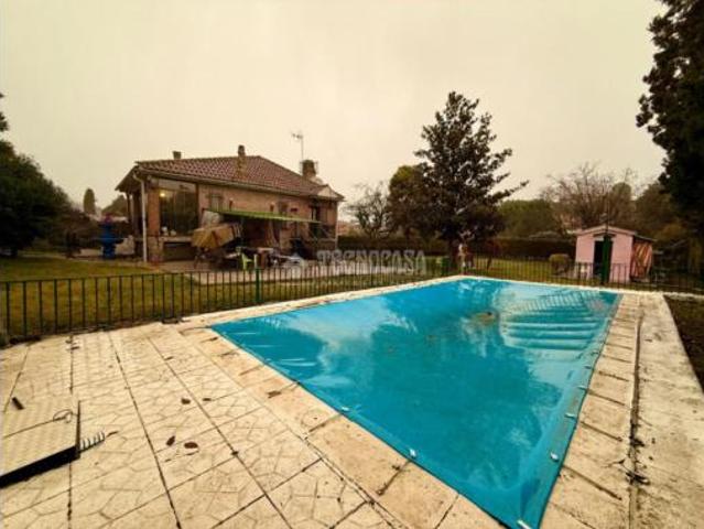 Chalet en venta en Fresno De Torote, Madrid
