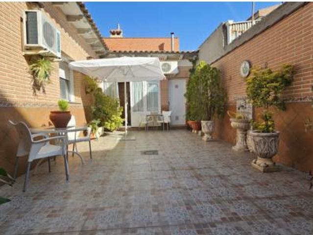 Chalet en venta en Fuensalida, Castilla-La Mancha