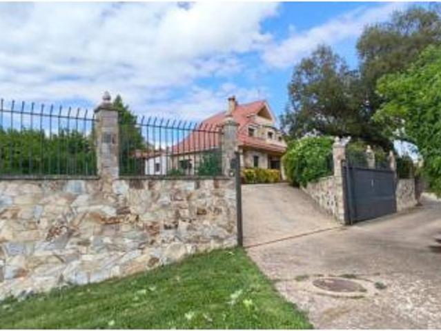 Chalet en venta en Golmayo, Castilla y León