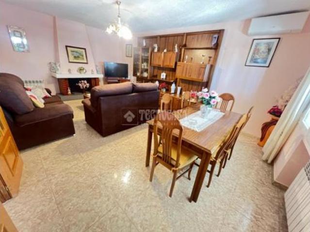 Villa en venta en Griñón