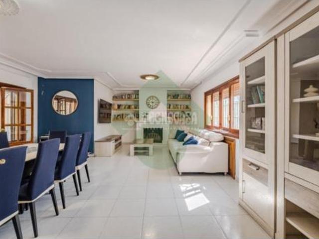 Chalet en venta en Griñón, Madrid