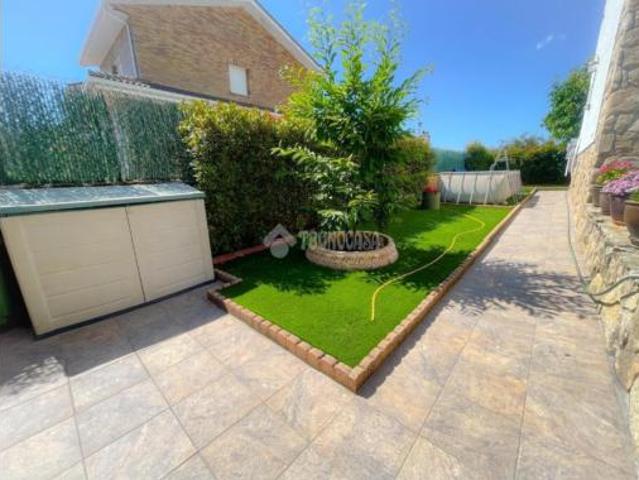 Chalet en venta en Guadarrama, Madrid