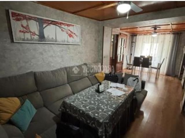 Chalet en venta en Huelma, Andalucía