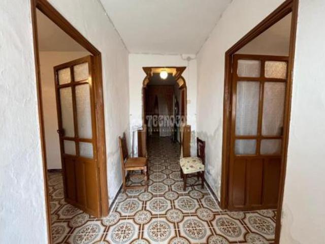 Chalet en venta en Jabalquinto, Andalucía