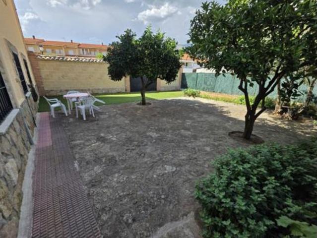 Chalet en venta en Jarandilla De La Vera, Extremadura