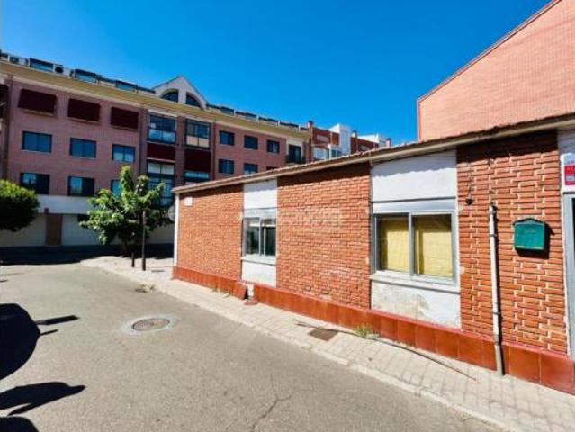 Chalet en venta en Laguna De Duero, Castilla y León