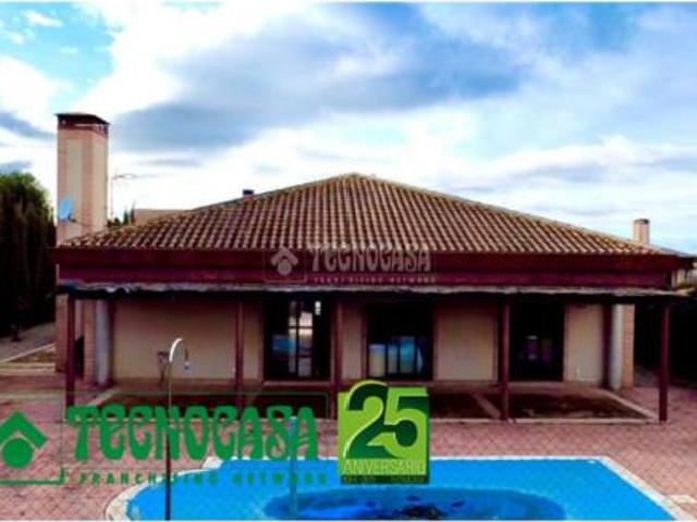 Chalet en venta en Layos, Castilla-La Mancha
