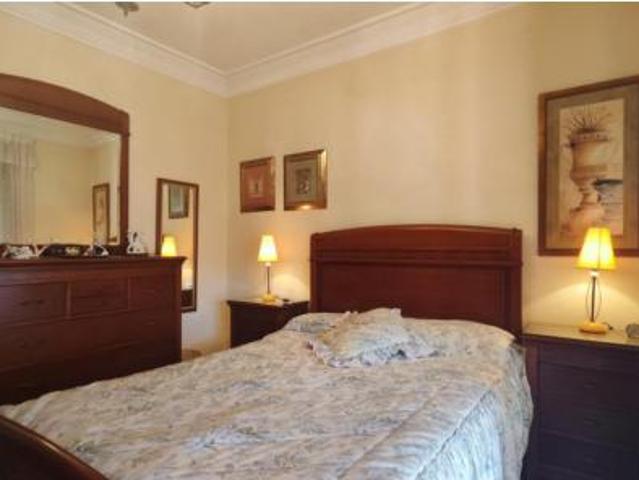 Chalet en venta en Armunia, León