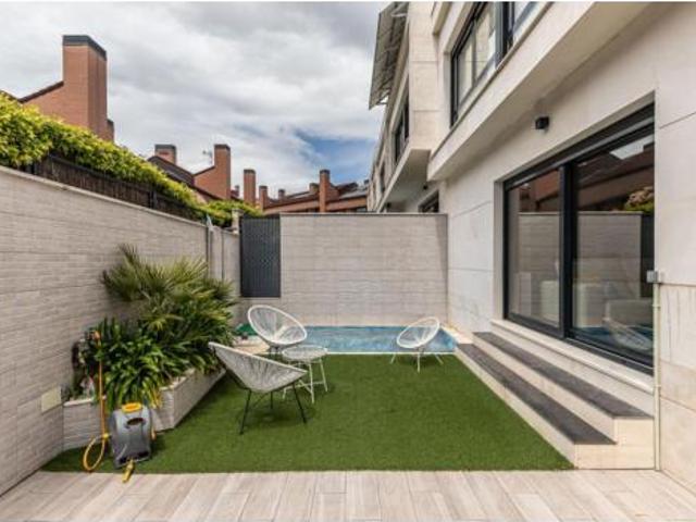 Chalet en venta en Fuencarral - El Pardo, Madrid