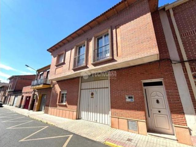 Chalet en venta en Medina Sur, Medina Del Campo