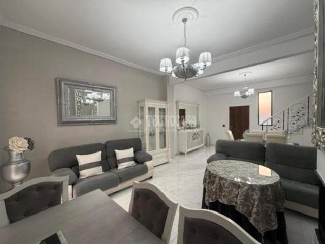 Chalet en venta en Mengíbar, Andalucía