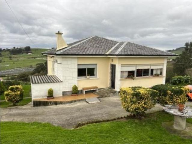 Chalet en venta en Miengo, Cantabria
