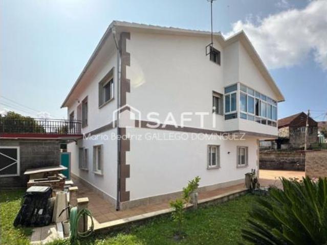 Chalet en venta en O Rosal, O Morrazo