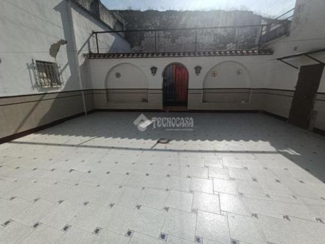 Chalet en venta en Montilla, Andalucía