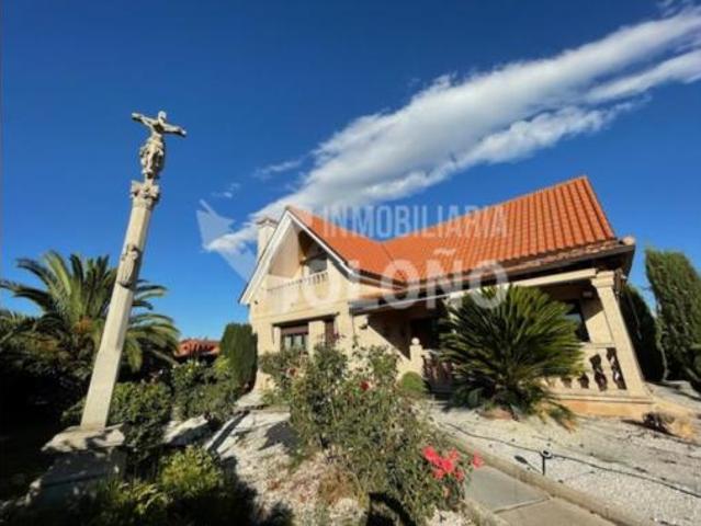 Chalet en venta en Nájera, La Rioja