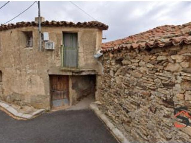Chalet en venta en Narrillos Del Álamo, Castilla y León