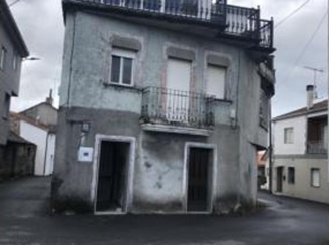 Chalet en venta en Chantada, Galicia