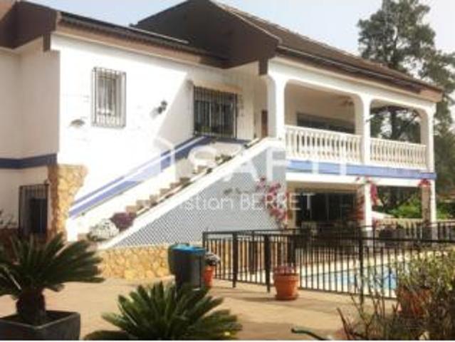 Chalet en venta en el Camp de Túria, Valencia