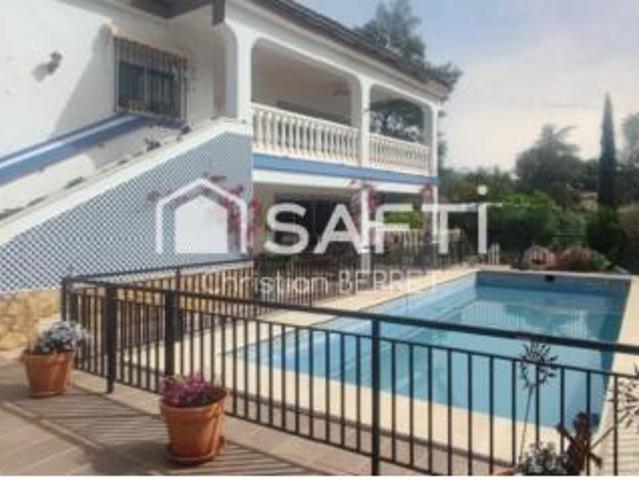 Chalet en venta en el Camp de Túria, Valencia