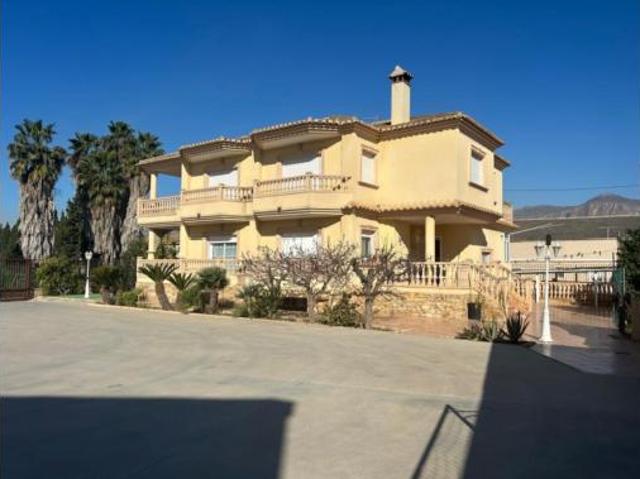 Chalet en venta en Barrio del Camino Viejo de Hurchillo, el Baix Segura / La Vega Baja