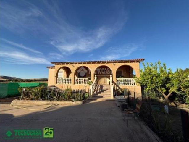 Chalet en venta en Poblete