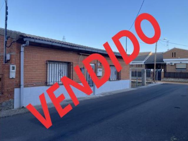 Chalet en venta en Polán, Castilla-La Mancha