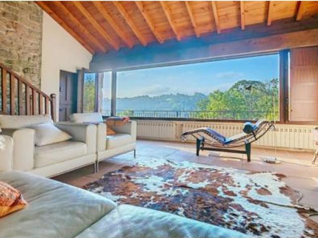 Chalet en venta en Agones, Pravia