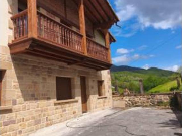 Chalet en venta en Rionansa, Cantabria