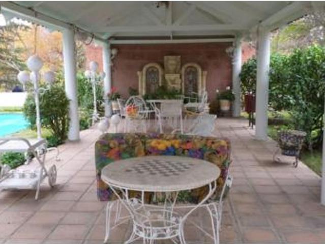 Villa en venta en San Martín De Valdeiglesias