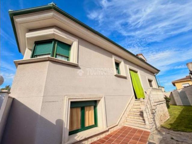 Chalet en venta en Sanchonuño, Castilla y León