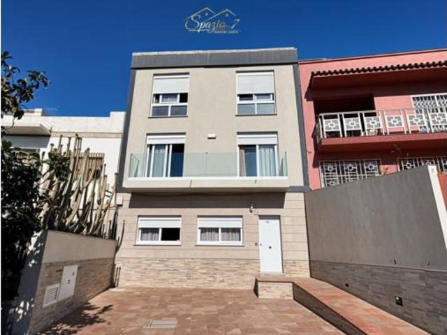 Chalet en venta en Santa Cruz De Tenerife, Canarias
