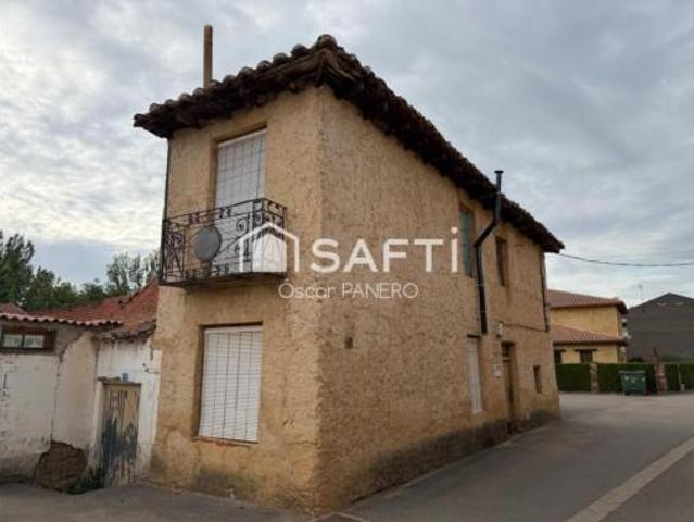 Chalet en venta en Santa Marina Del Rey, Castilla y León