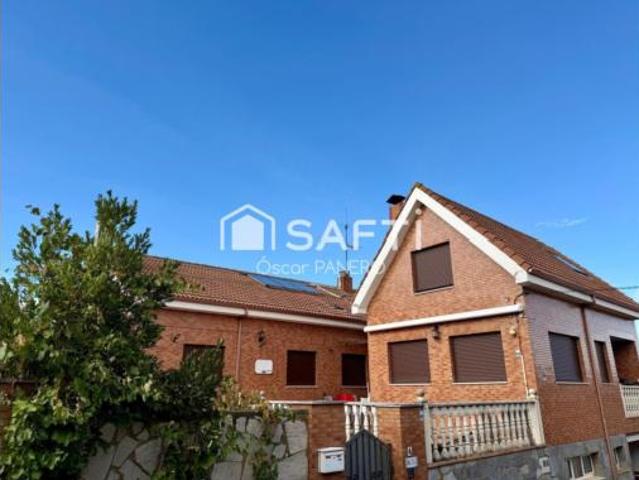 Chalet en venta en Villanueva del Carnero, Santovenia de la Valdoncina