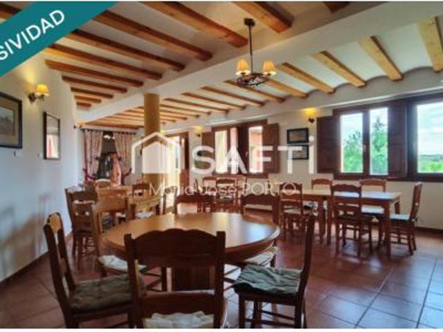 Chalet en venta en Santovenia De La Valdoncina, Castilla y León
