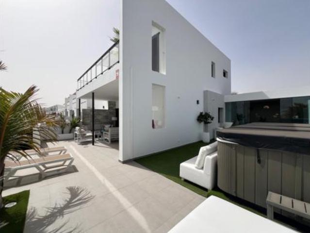 Chalet en venta en Costa Teguise, Teguise